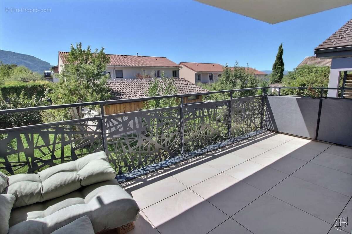 Appartement 66 m² à Beaumont  - photo 5