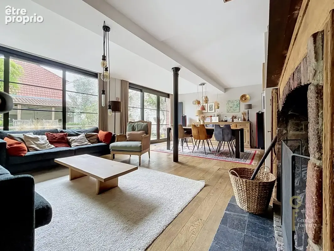 Photo Maison à Linselles au prix de 699 000€