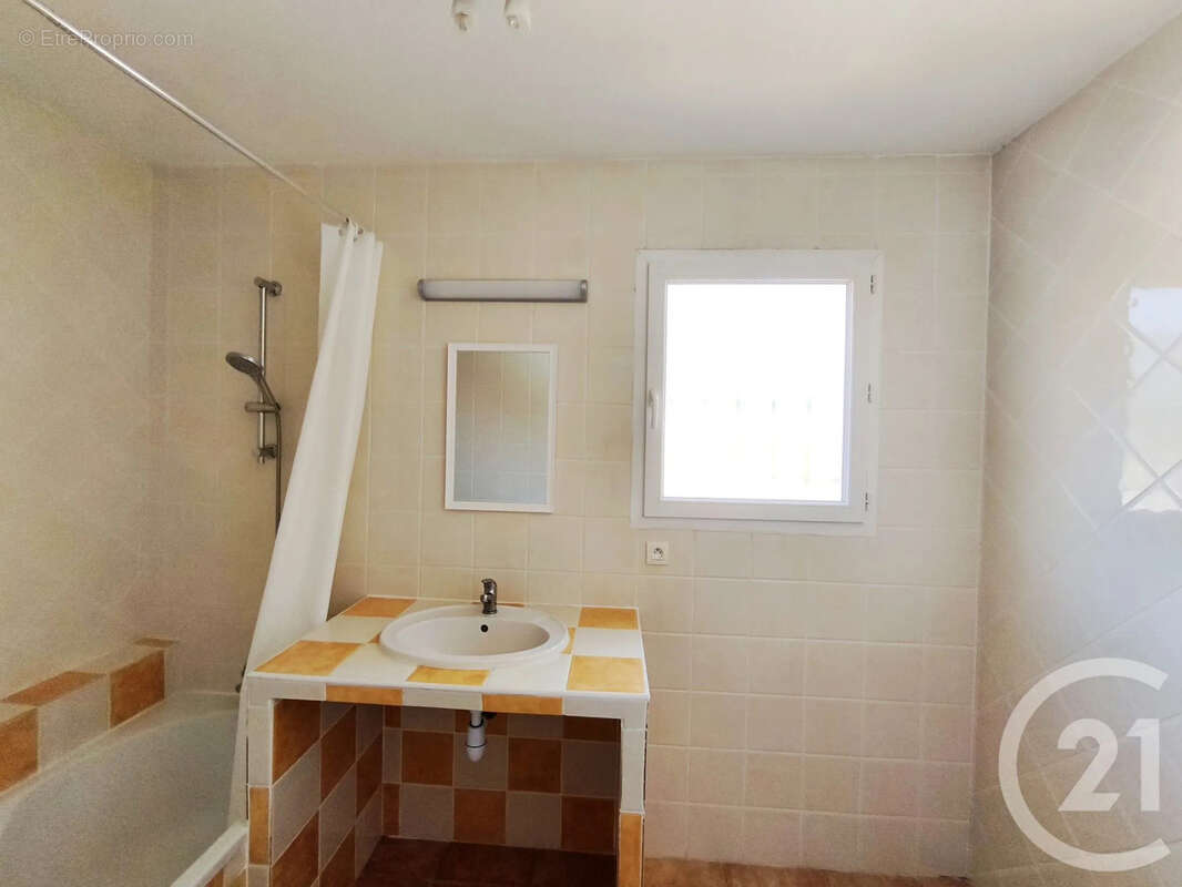 Maison 115 m² à La Garde  - photo 14