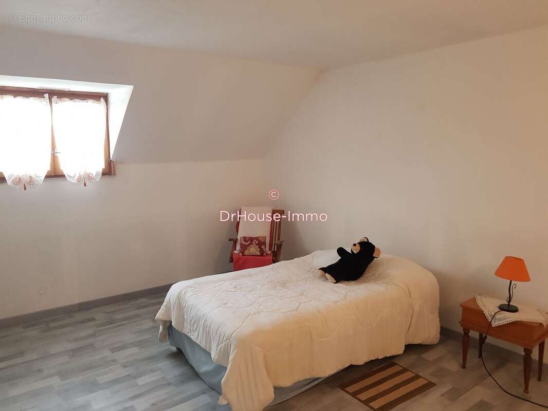 Maison 185 m² à Mareuil  - photo 494