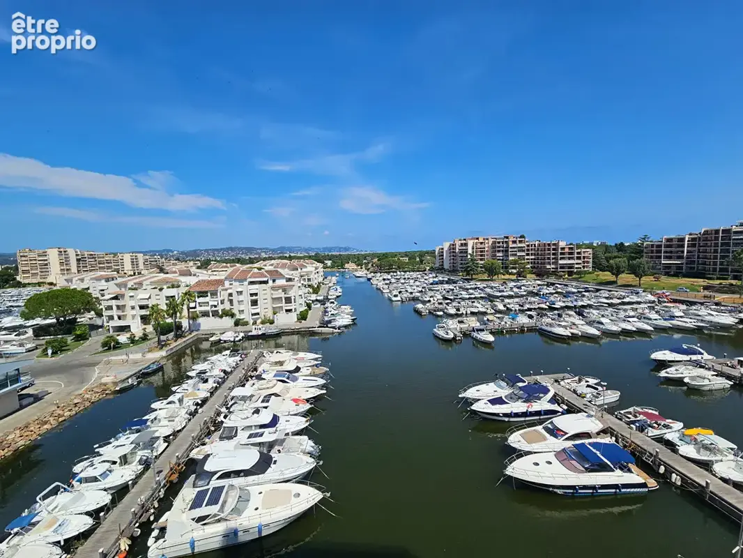 4/5 pièces d'angle avec vue panoramique sur la marina - photo 1
