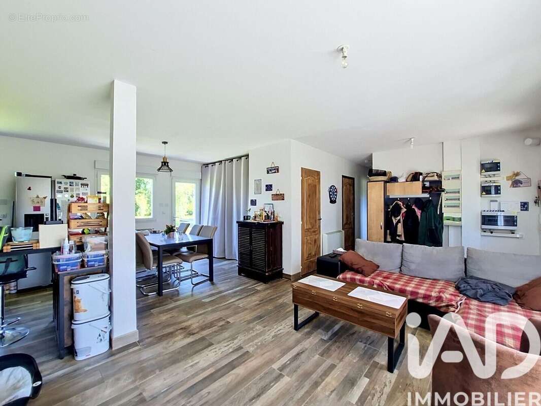 Maison 78 m² à Boismorand  - photo 4