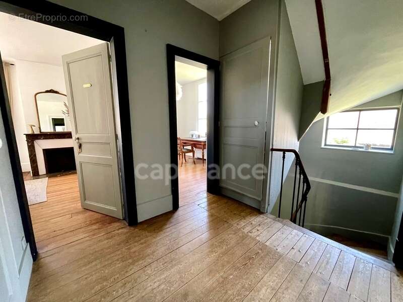 Maison à CREPY-EN-VALOIS