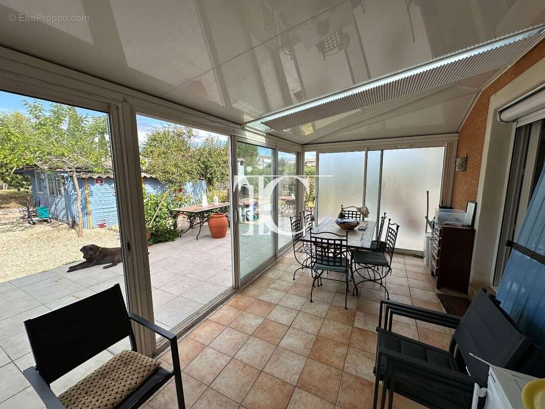 Maison à SAINT-VICTOR-DE-MALCAP