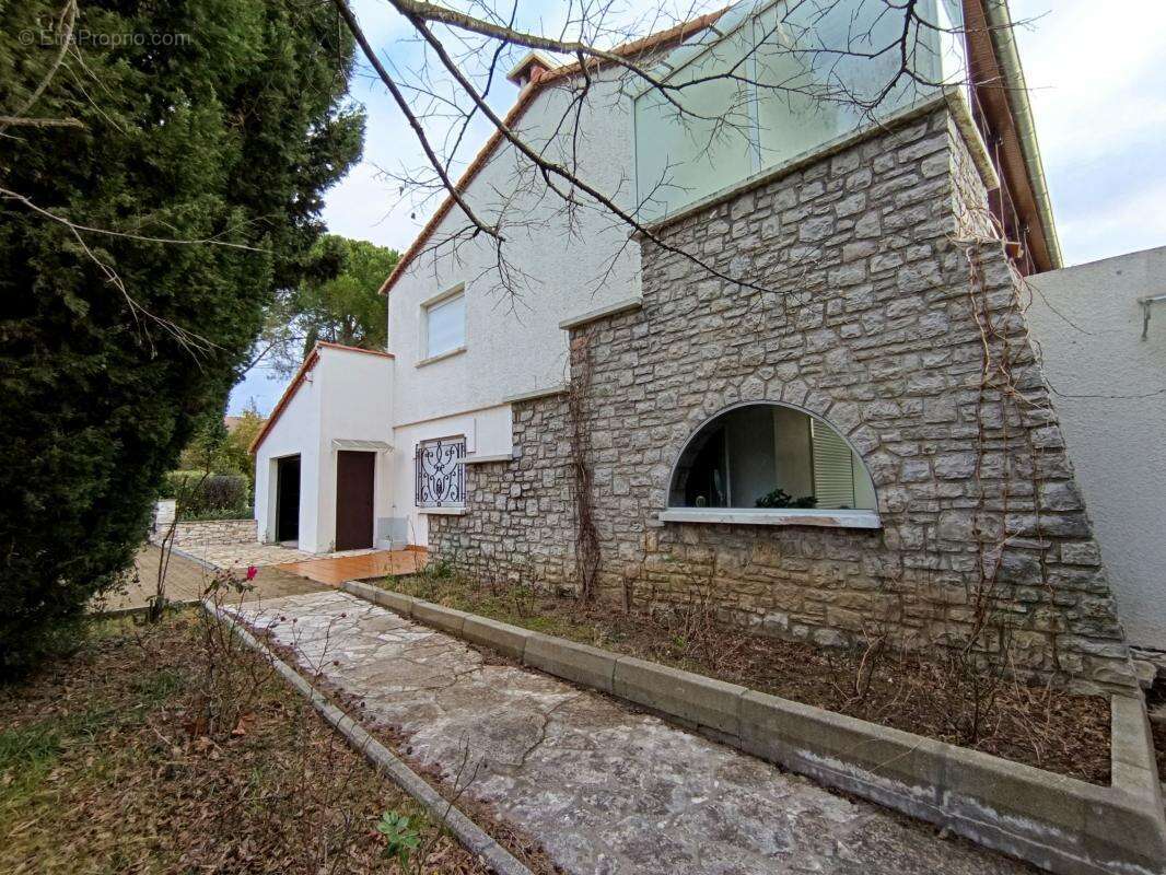 Maison à SAINT-GELY-DU-FESC