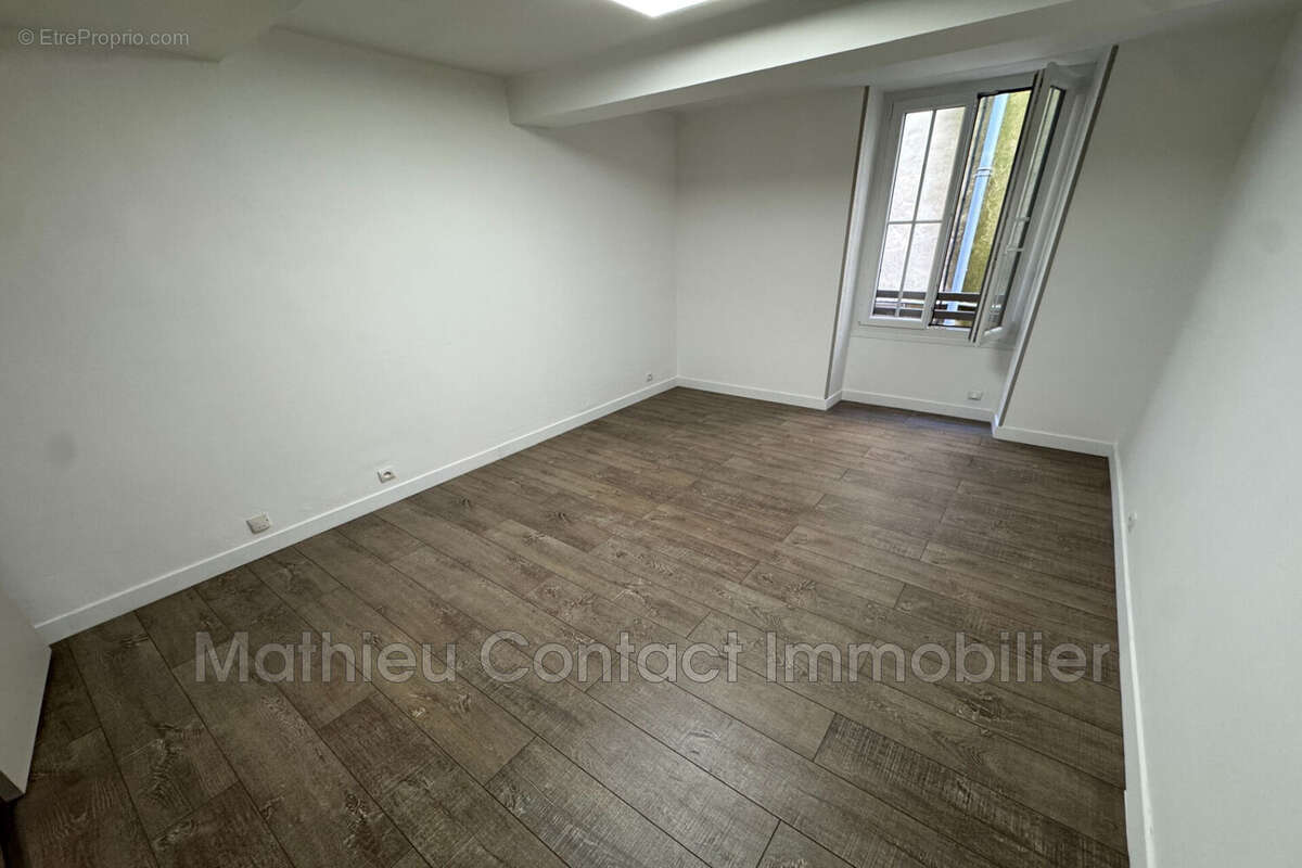 Appartement 54 m² à Nimes  - photo 9