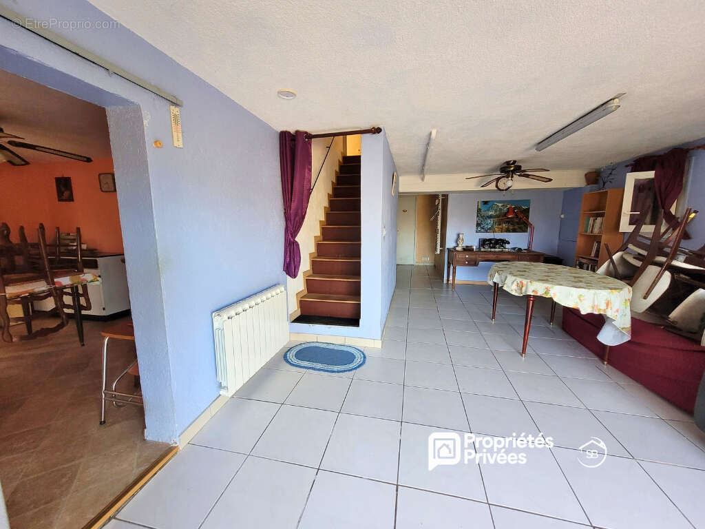 Maison à JOYEUSE