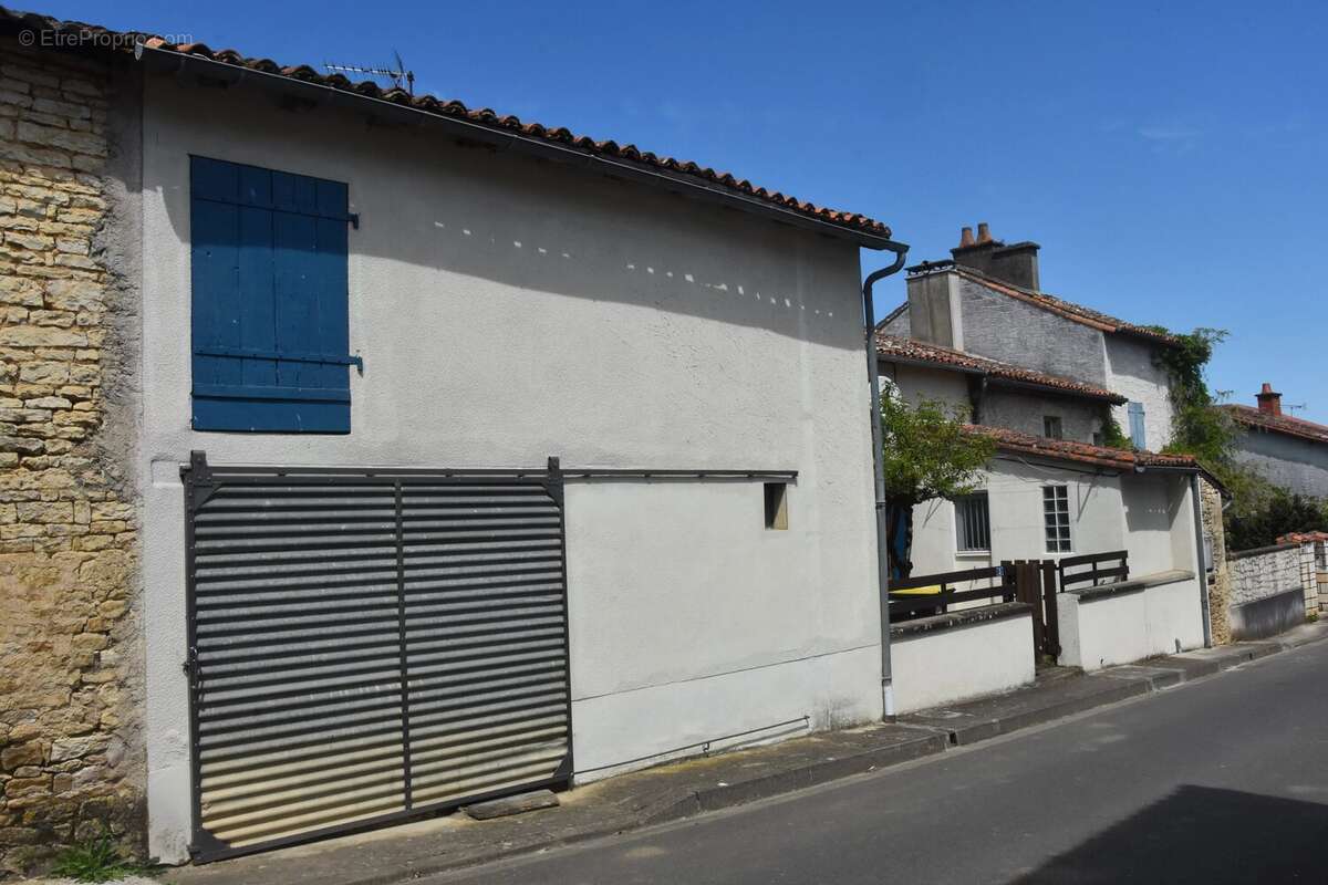 Maison à PAYROUX
