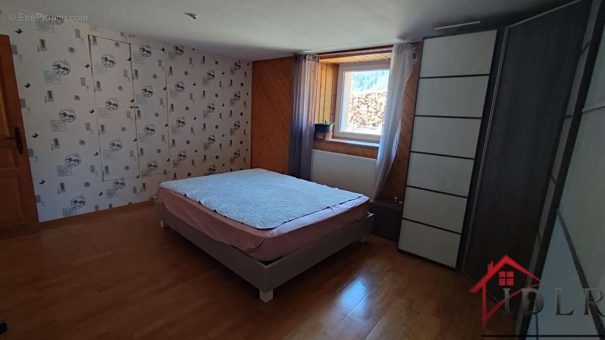 Appartement à LES FINS