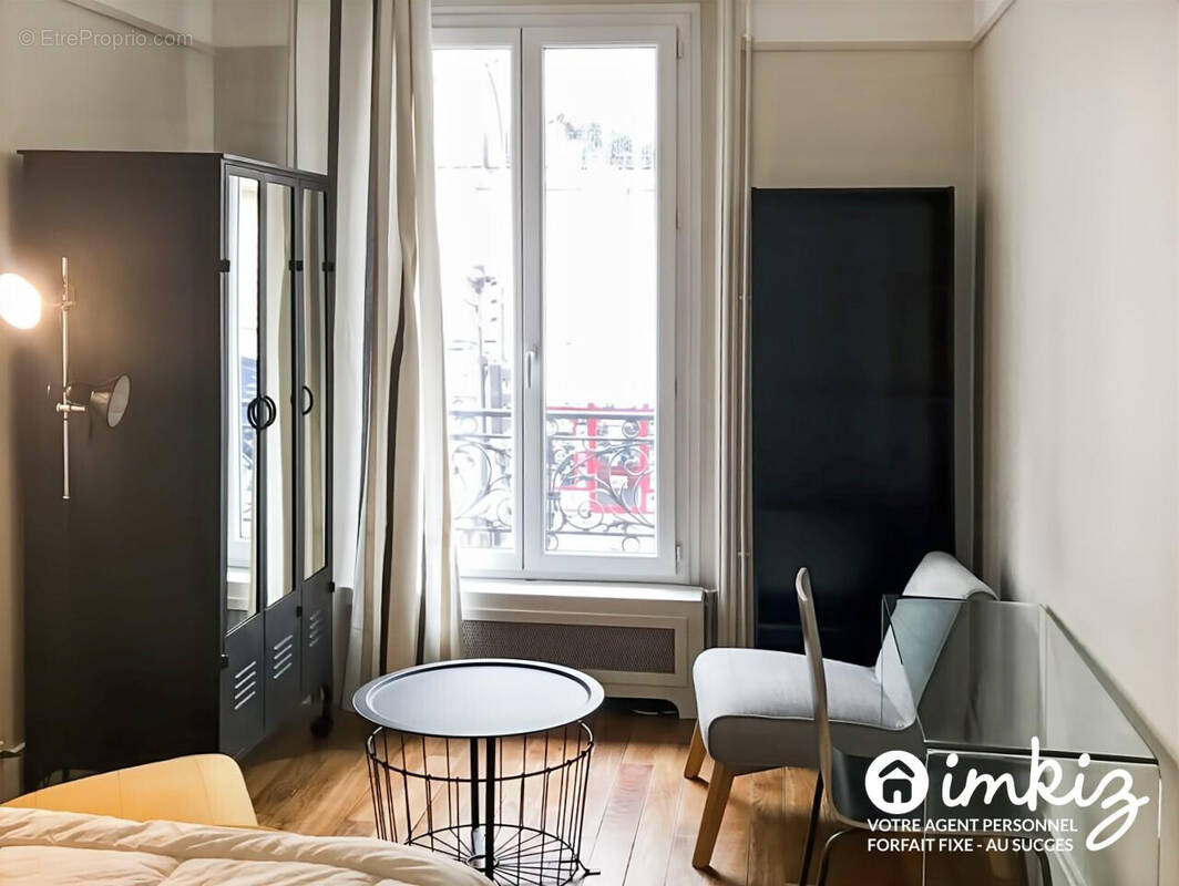 Appartement à PARIS-18E