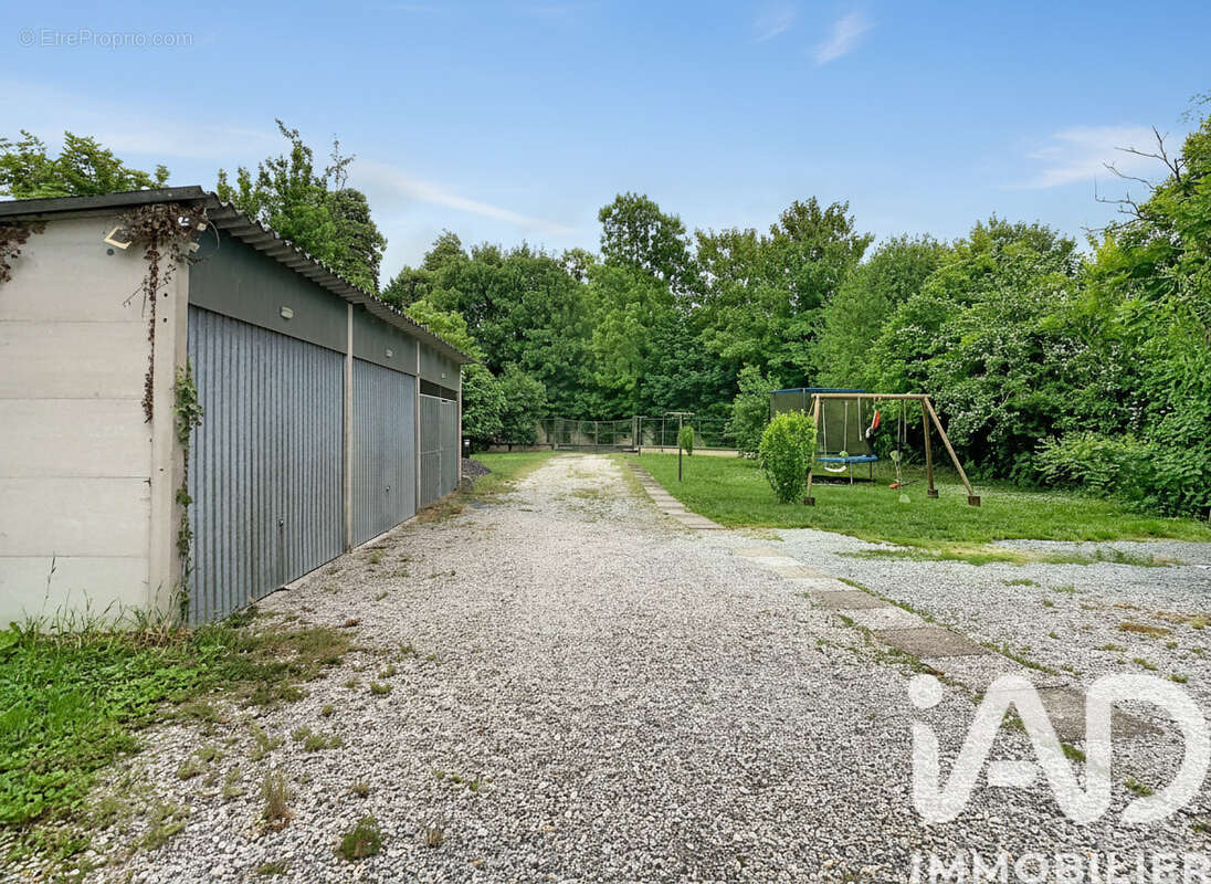 Photo 3 - Maison à PLEURS