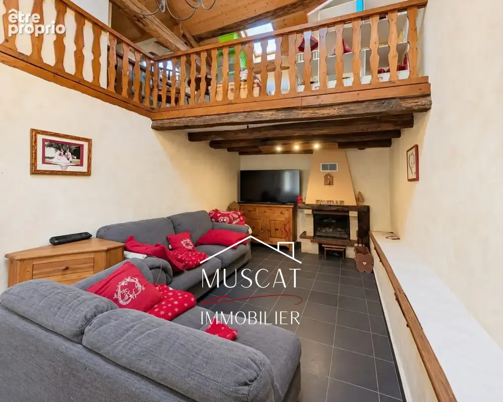 MEYSSIEZ - Maison individuelle - 3 chambres - garage double - piscine - terrasses - jardin - photo 6