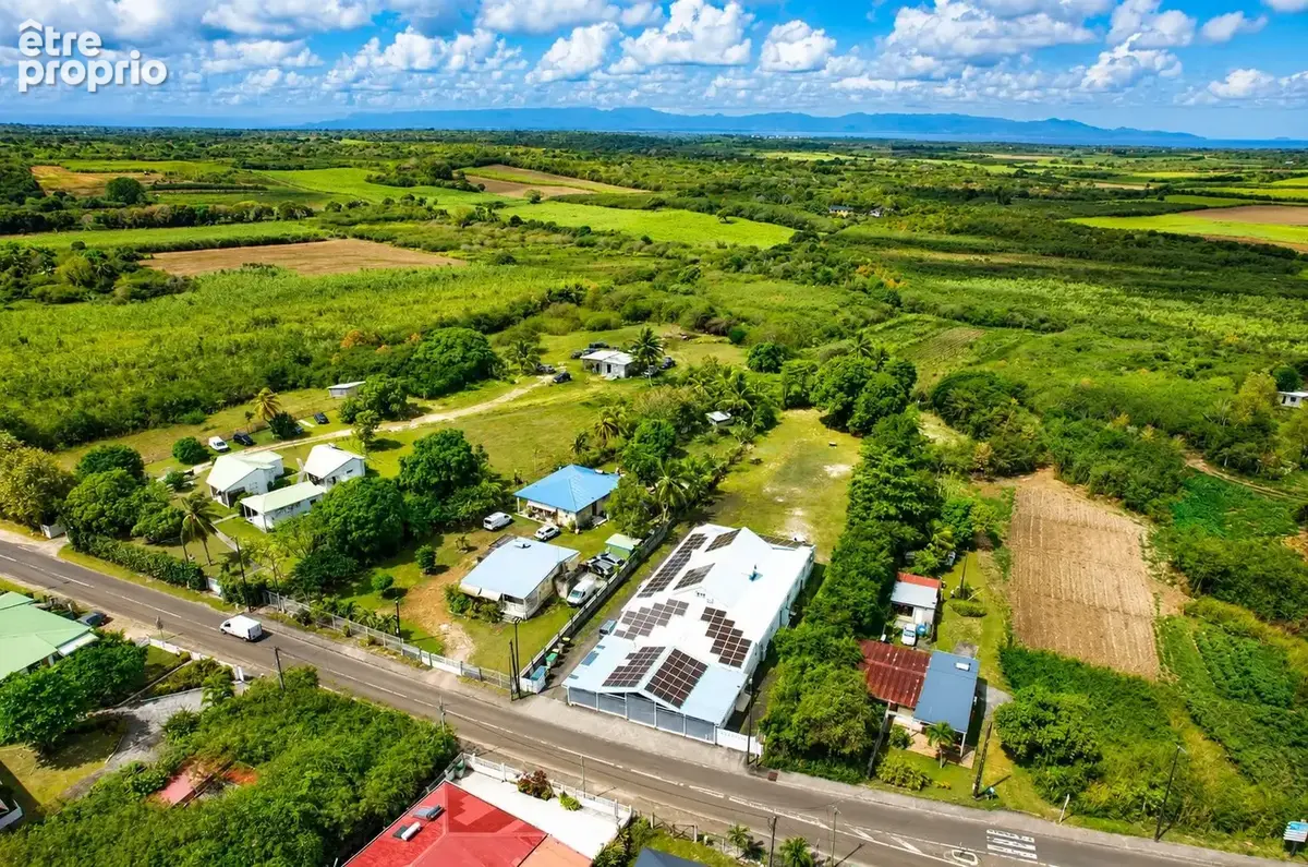 Commerce 412 m² à vendre à Anse-Bertrand (97121) - photo 4