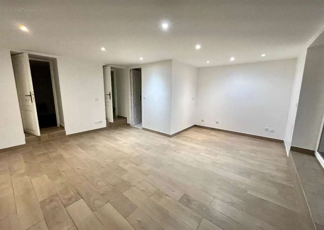 T2 à vendre – 1er étage – choisy-le-roi - photo 8