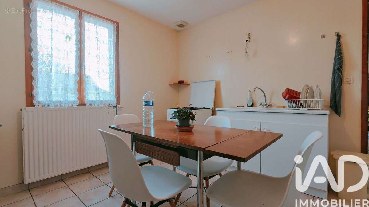 Photo 9 - Maison à SAINT-GEORGES-SUR-MOULON