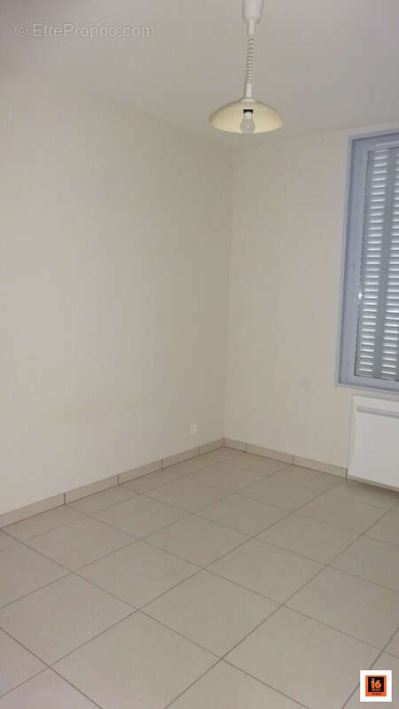 Appartement à THIERS