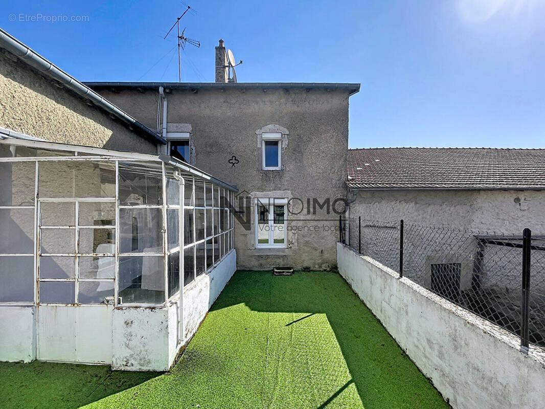 Maison à CLEREY-LA-COTE