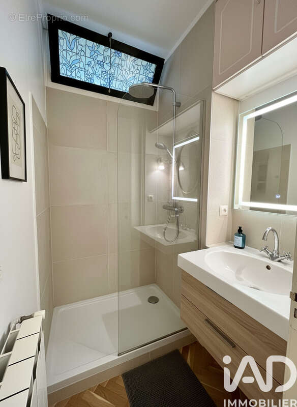 Photo 6 - Appartement à BAGNOLS-SUR-CEZE