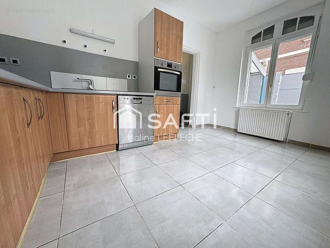 Maison 81 m² à Peronne  - photo 4