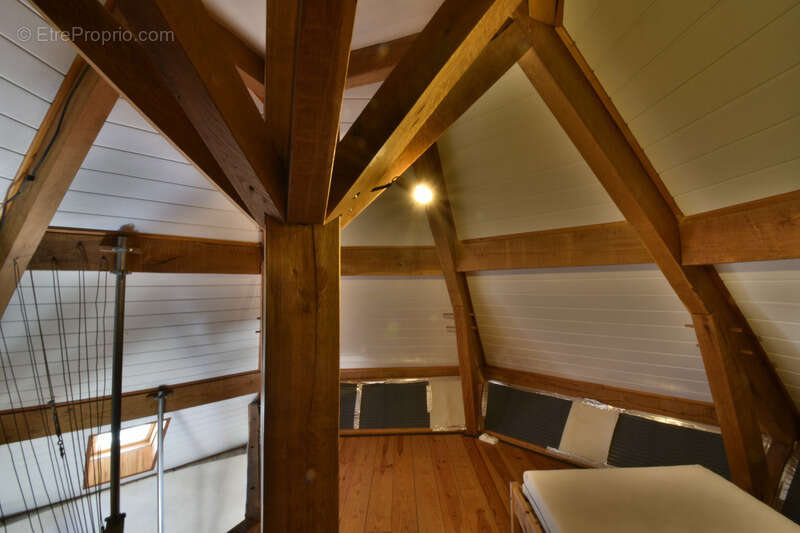 Maison à COULANGES-LES-NEVERS