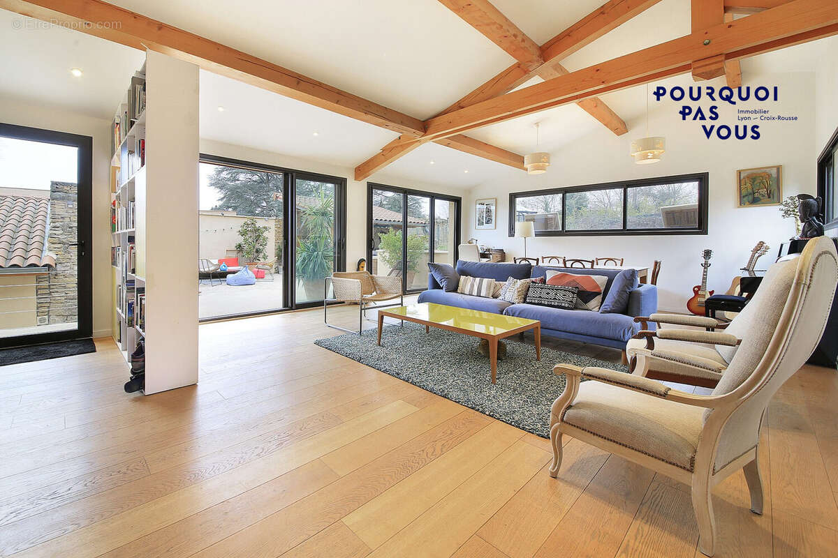 Maison à SAINT-CYR-AU-MONT-D'OR