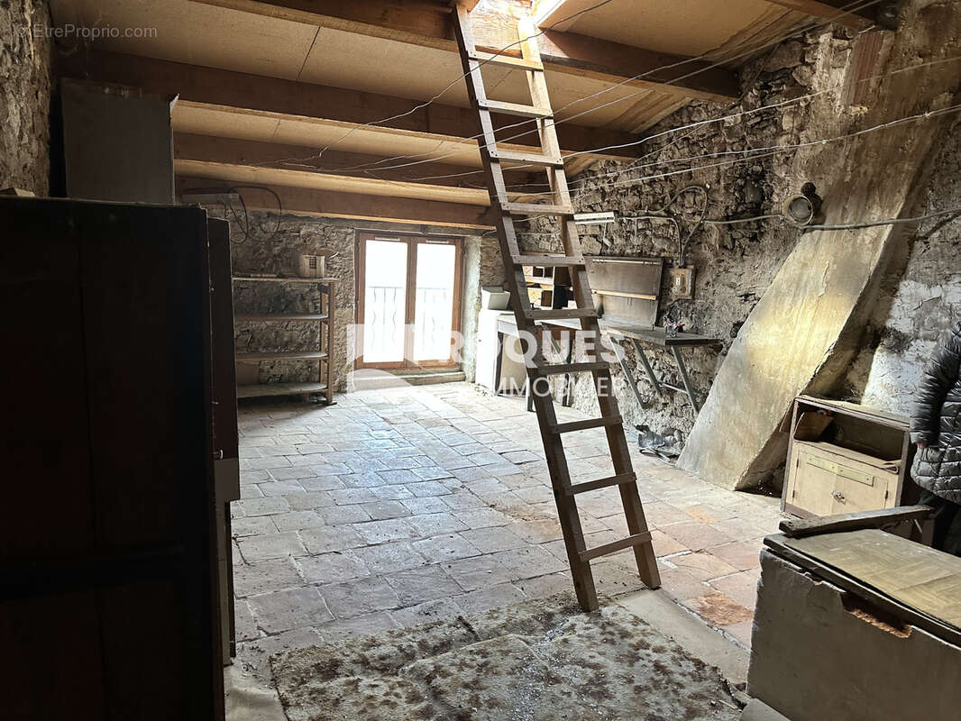Maison à LUNAS
