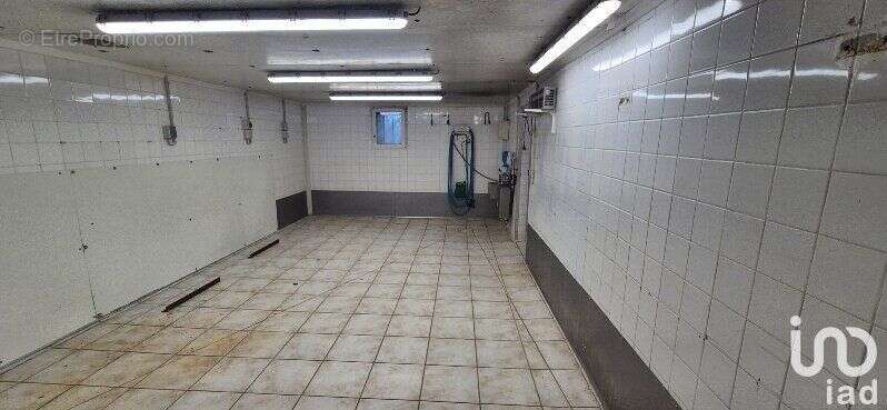 Photo 4 - Commerce à MONTIGNE