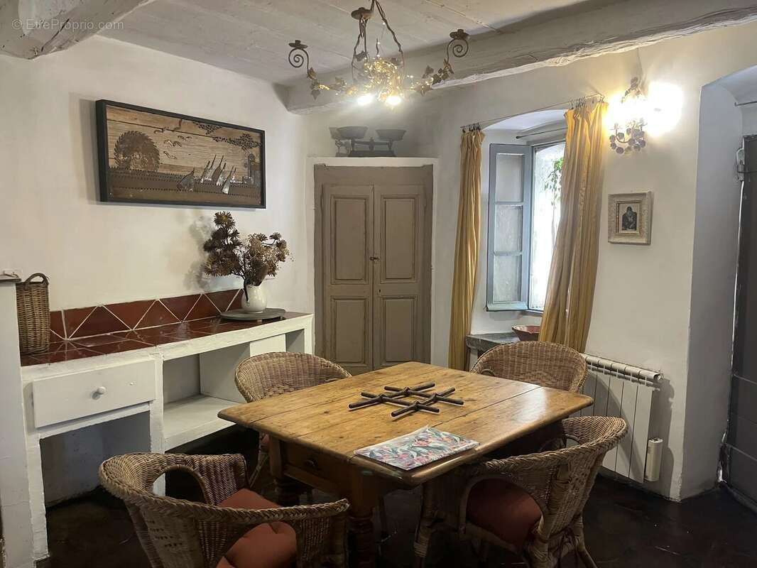 Appartement à TOURTOUR