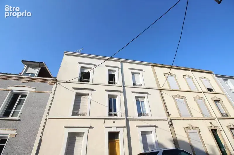 Appart. studio, Secteur Sébastopol REIMS - photo 1
