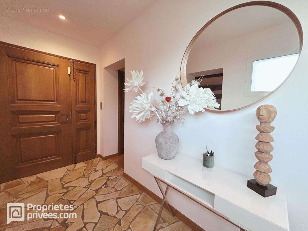 Maison à PERNES-LES-FONTAINES