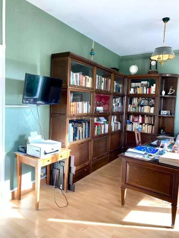 Maison à LA CHARTRE-SUR-LE-LOIR