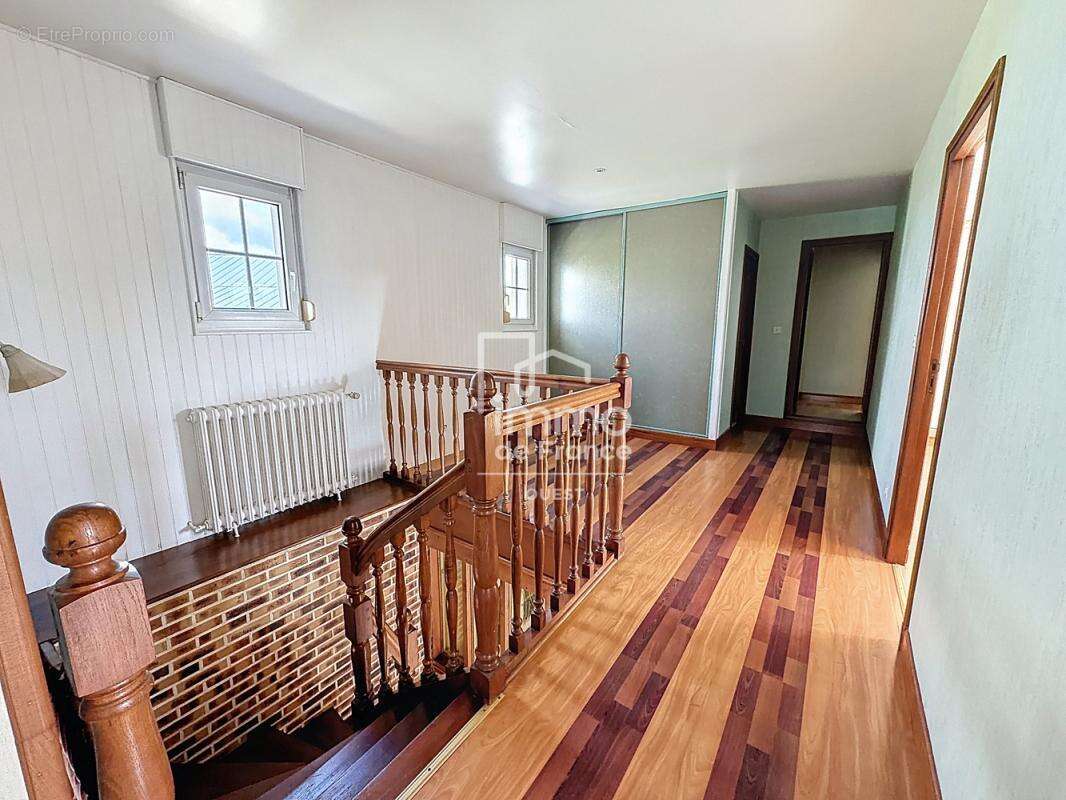 Maison Marcillé-la-ville 8 pièces 175 m² - photo 14