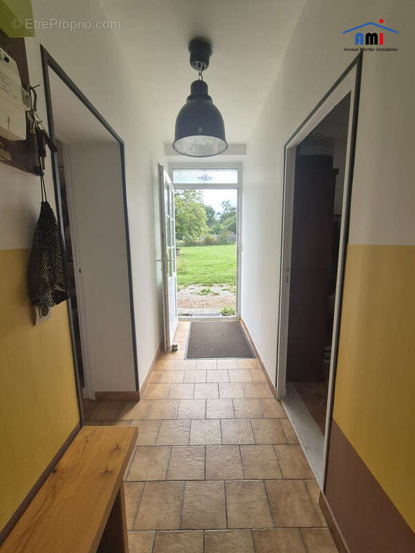 Maison à MOUTIERS-AU-PERCHE