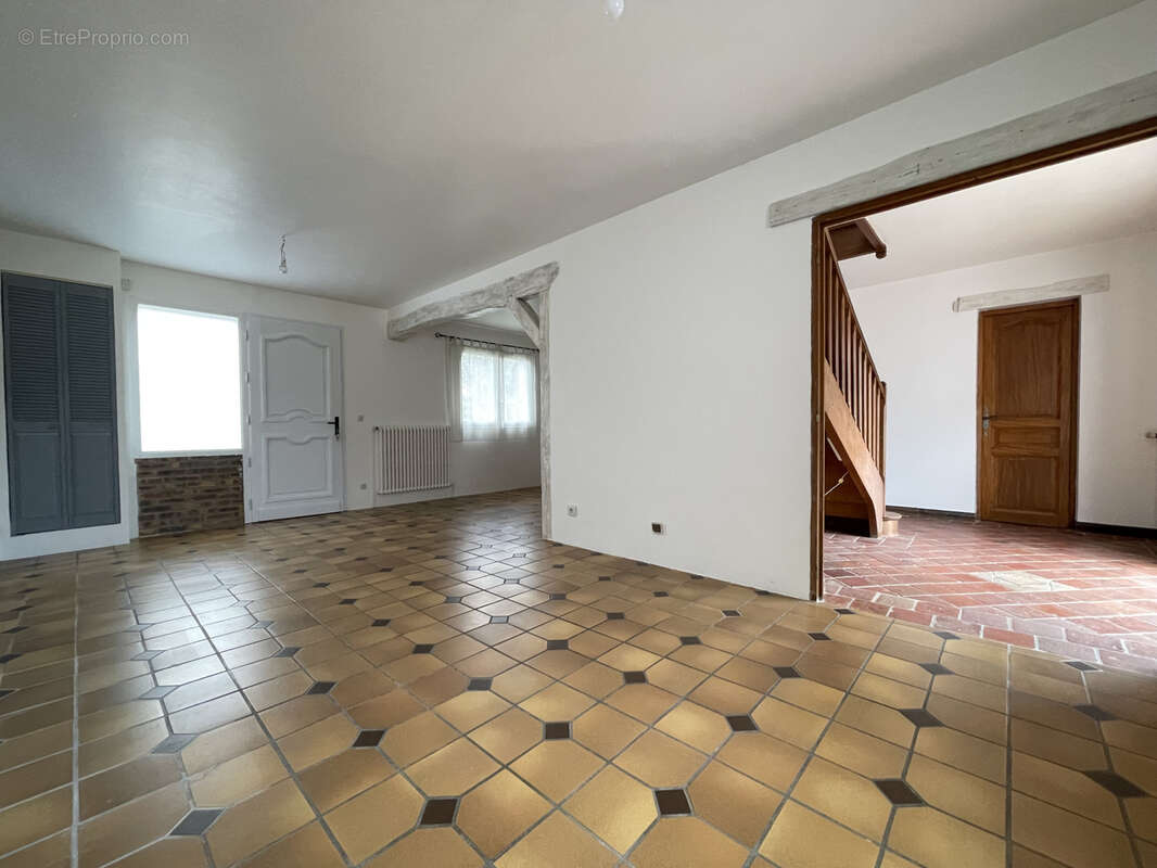 Maison à TREMBLAY-EN-FRANCE