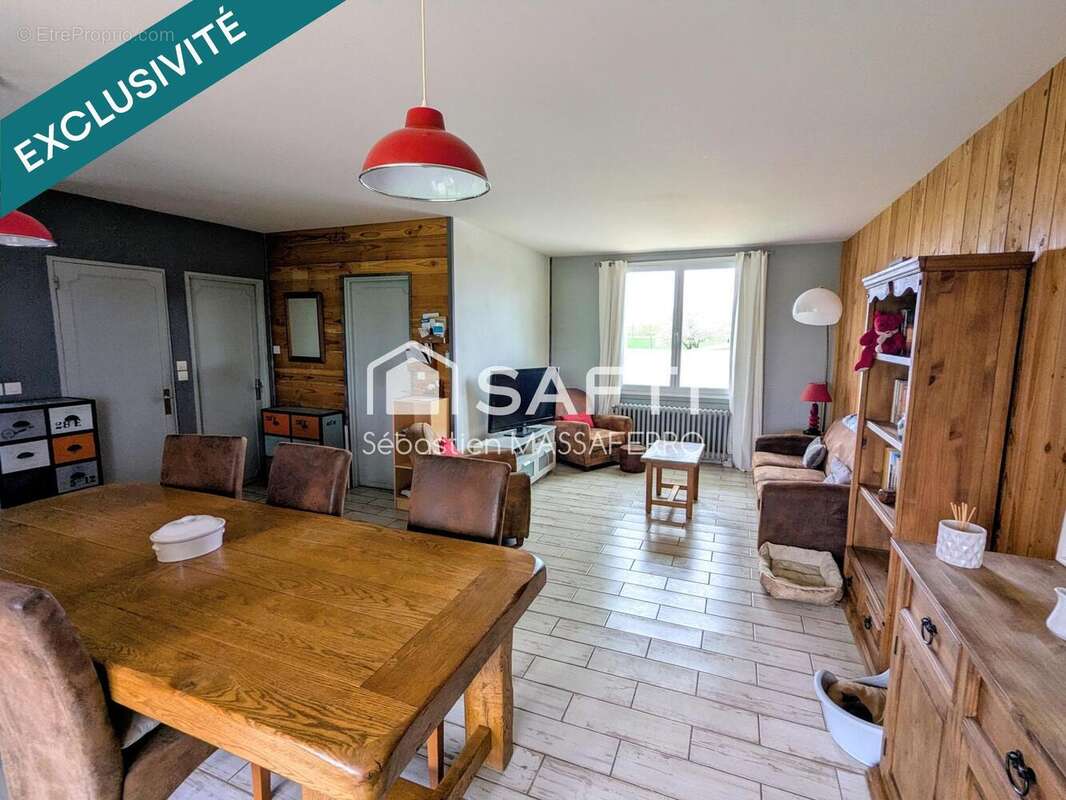 Photo 2 - Maison à LERE