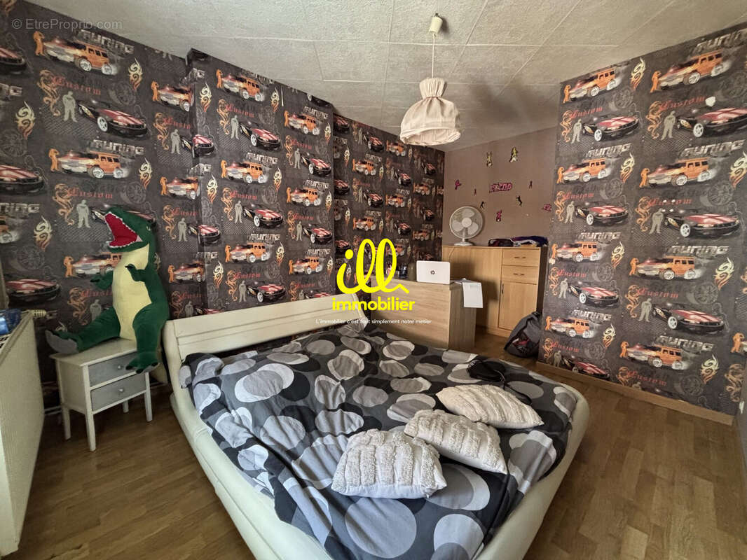 Maison 135 m² à Nouzonville  - photo 9