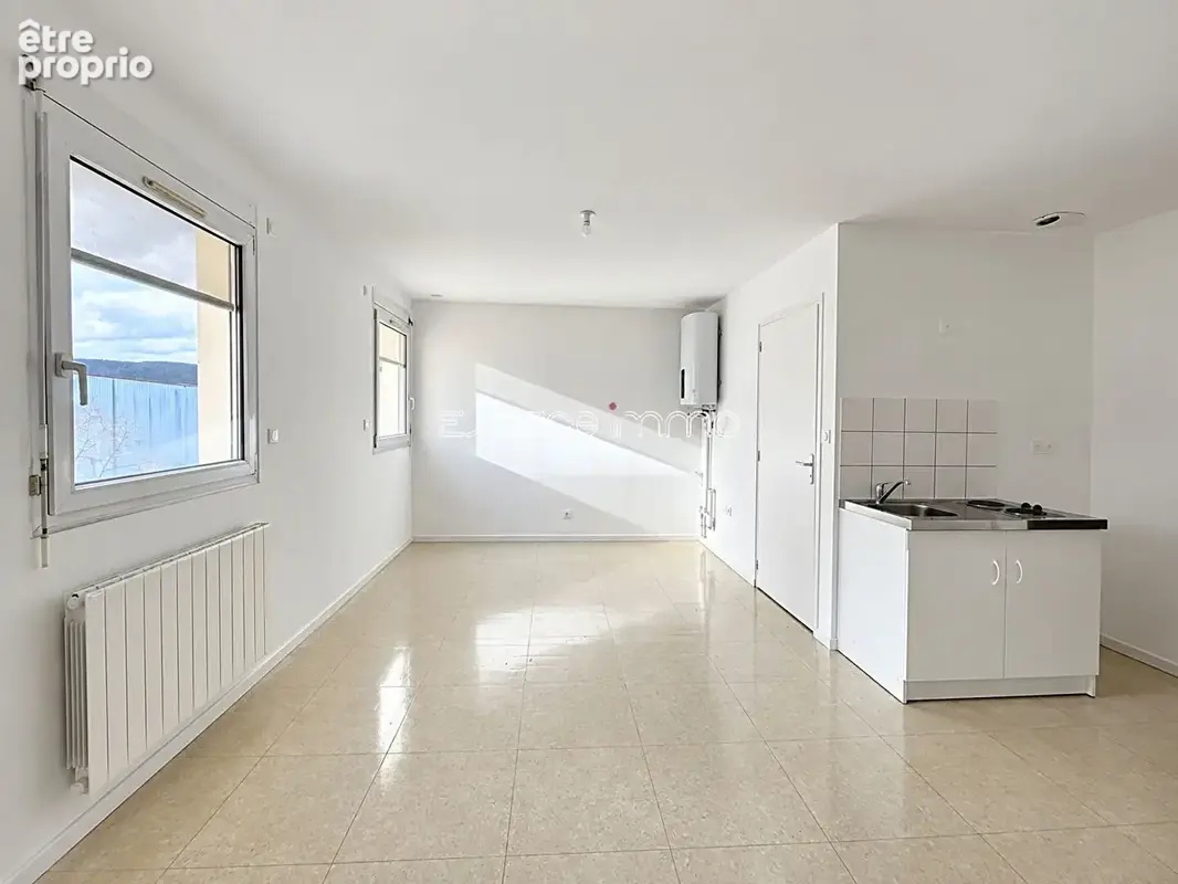 Investisseurs - immeuble de 77 logements - t1 avec parking - ascenseur - investisseur - 2070 m² - photo 3
