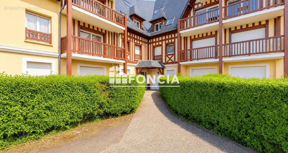 Appartement 2 pièces de 36 m² avec balcon et stationnement à BLONVILLE-SUR-MER - photo 12