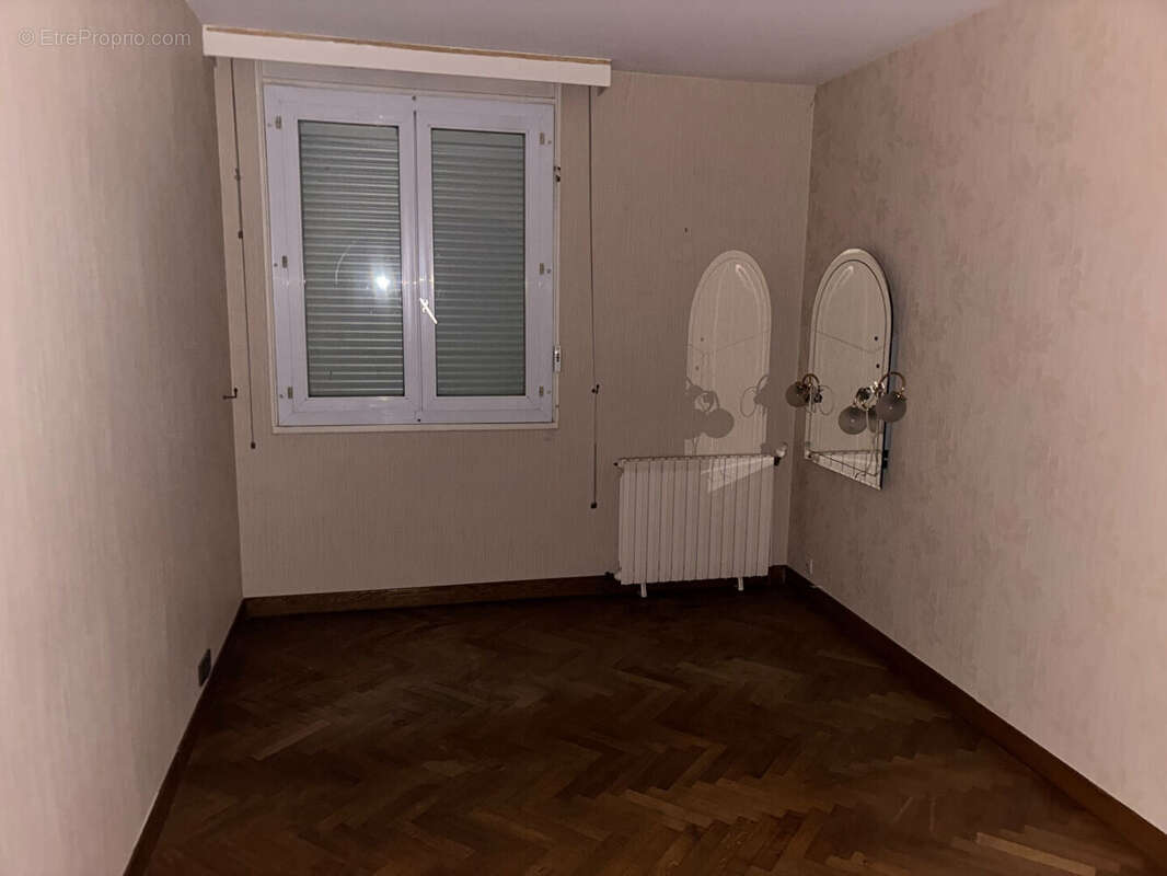 Maison à CHATEAU-GONTIER