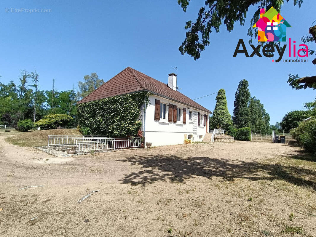 Maison à DIGOIN