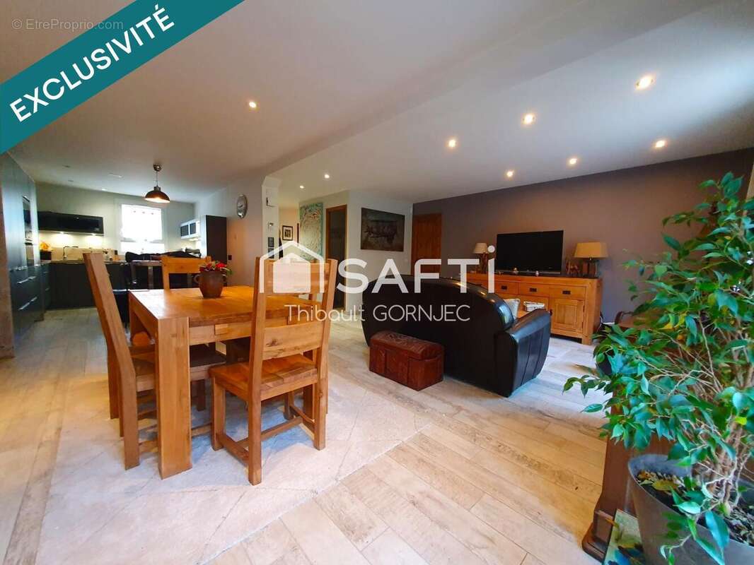 Photo 5 - Maison à MONTCOURT-FROMONVILLE