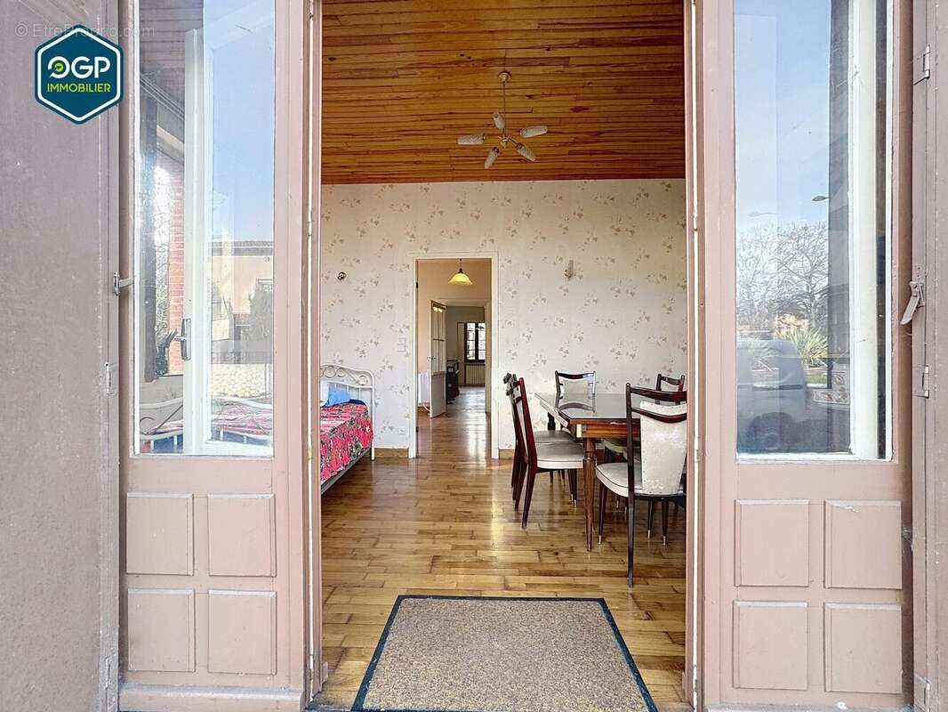Maison à SAINT-SULPICE