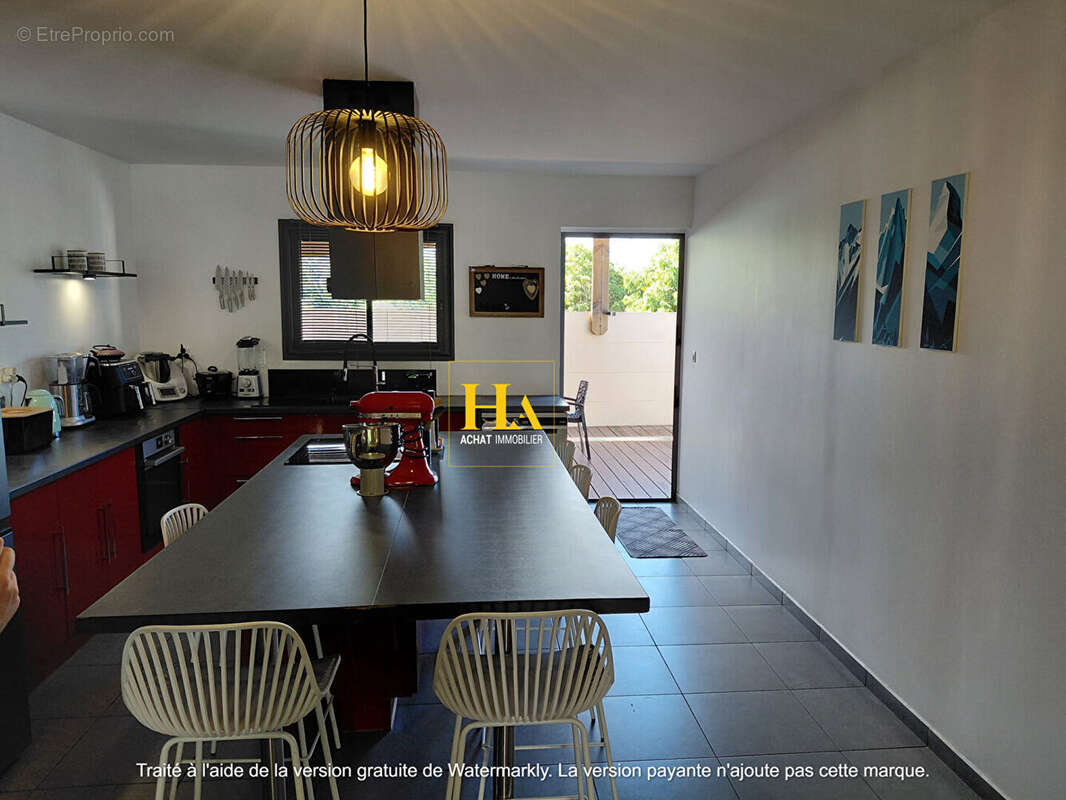Maison à ENTRE-DEUX
