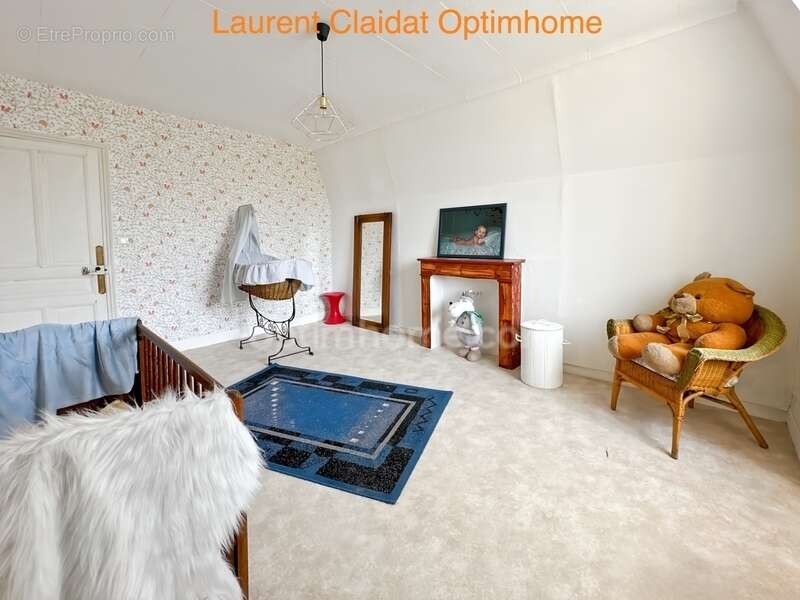 Maison à SAINT-QUENTIN