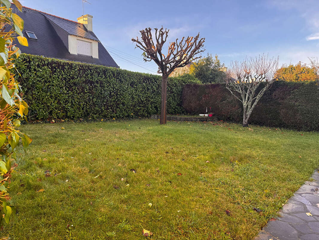 Maison à ERGUE-GABERIC