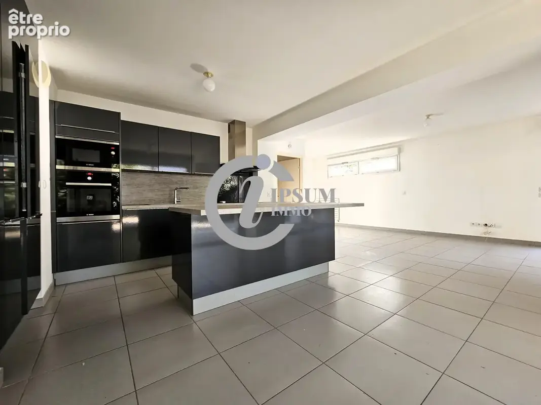 Appartement 4 pièces 96 m² · à Castelnau-le-lez · 95,7 m² · 420 000 €