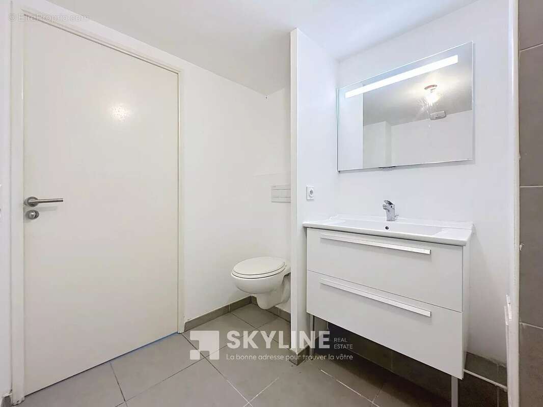 Appartement à MARSEILLE-3E