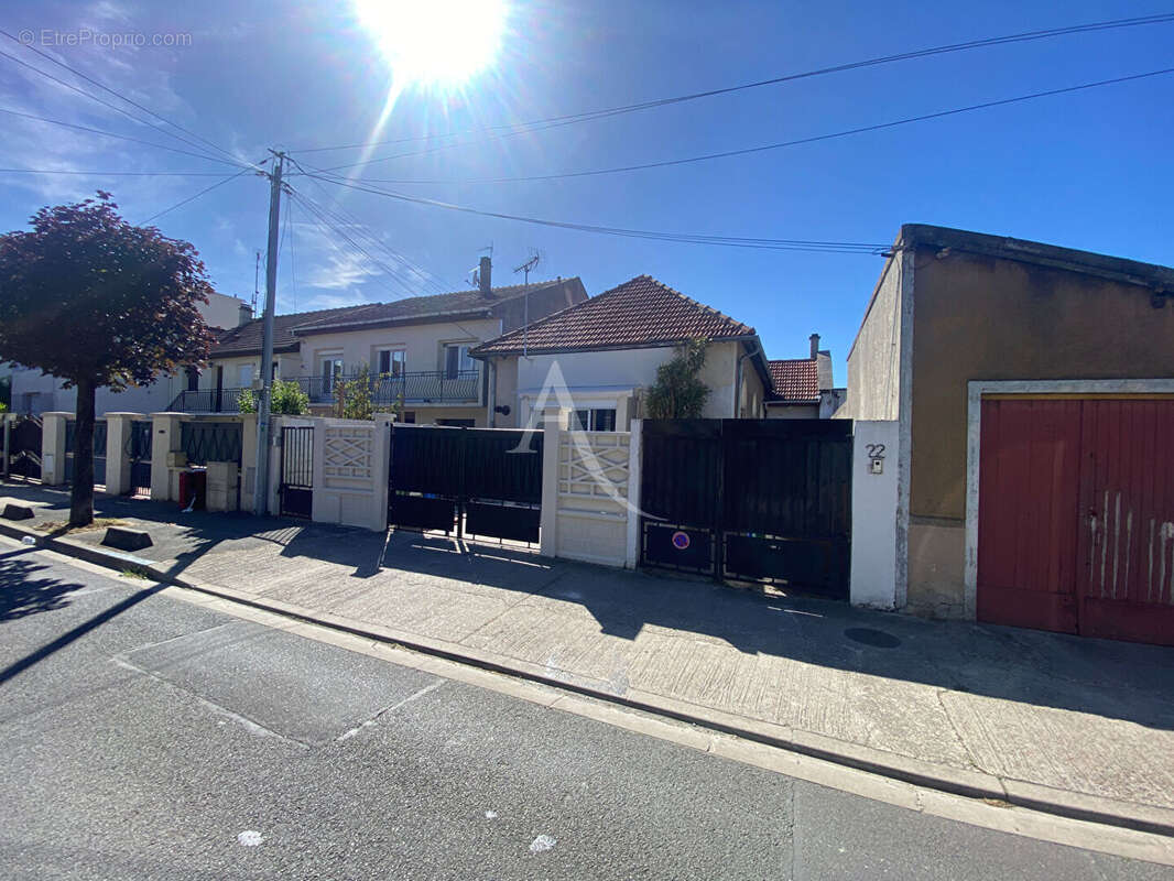 Maison à DRANCY