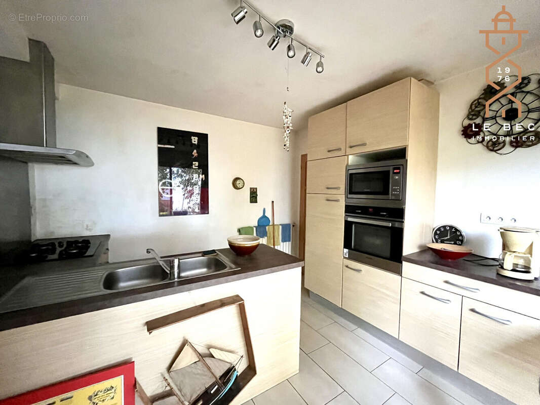 Maison à LARMOR-BADEN