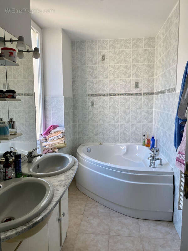 Maison à SAINT-VALLIER